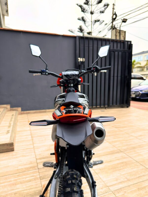 B52 CAMPERA 150 - Imagen 9